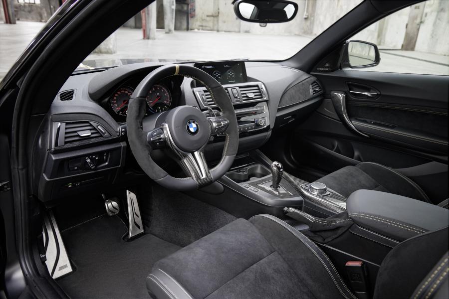 Интерьер BMW M2 M Performance Parts Concept (F87) 2018 года  (фото 20 из 28)
